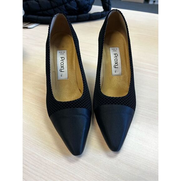 Proxy Made In Spain Black Textured & Satin Pumps Heels Formal Sz 7 EUC - Picture 2 of 7